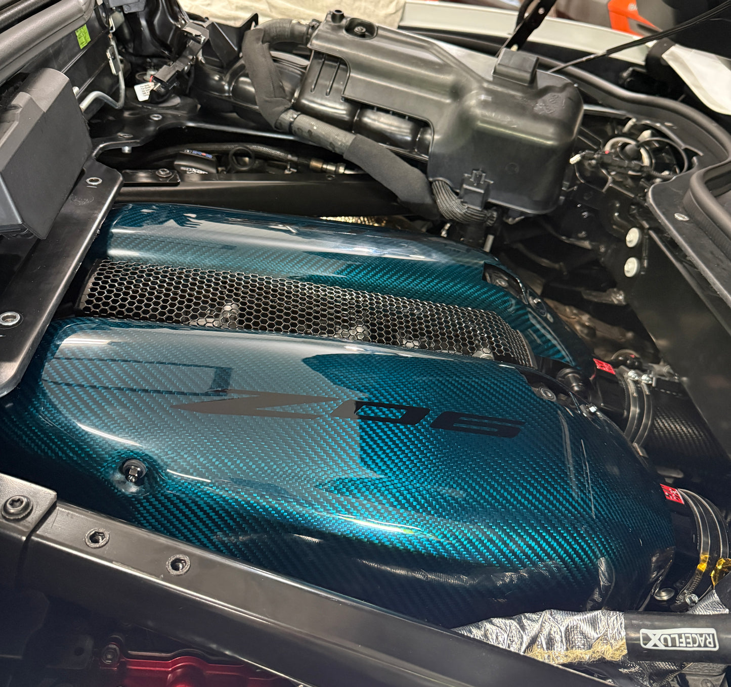 Candy Tinted LT6 Intake Manifold Covers (Copy)